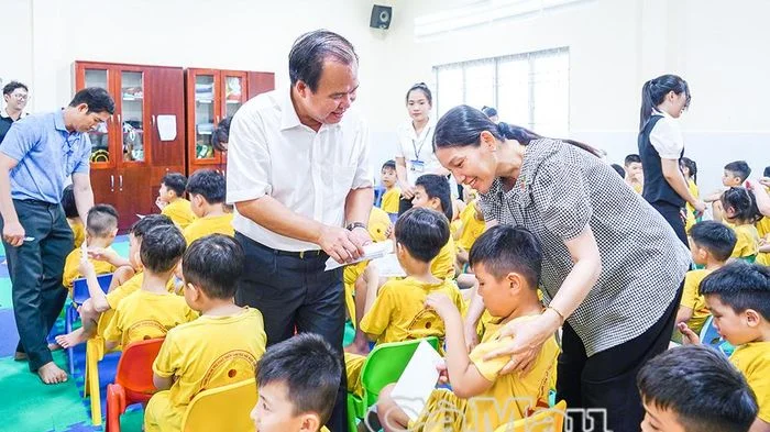 Mang niềm vui đến trẻ em có hoàn cảnh đặc biệt
