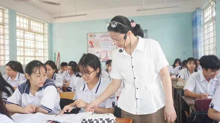 Sáng nay, hơn 151.000 thí sinh TP.HCM làm thủ tục dự thi lớp 10