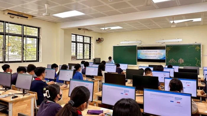 Học sinh dùng AI làm bài tập, giáo viên xoay xở thế nào?