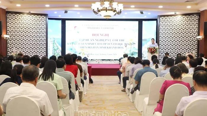 350 cán bộ được tập huấn nghiệp vụ coi thi kỳ thi tuyển sinh vào lớp 10