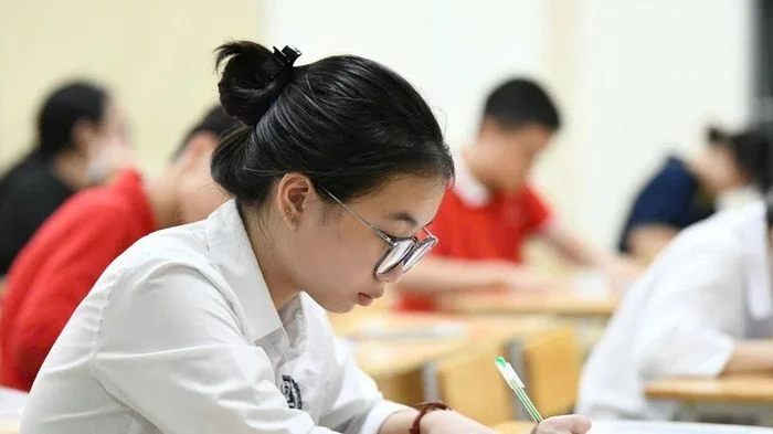 TPHCM sẽ tổ chức xét tuyển lớp 10