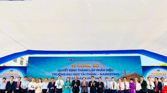 Ra mắt Phân hiệu Trường Đại học Tài chính – Marketing tại TP Huế