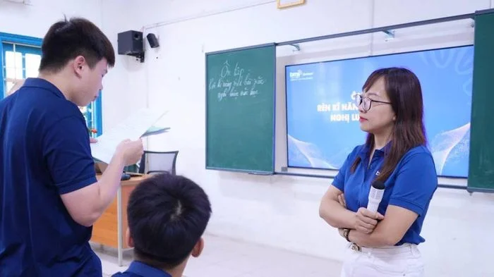 Giải pháp ôn tập giúp bứt phá điểm Ngữ văn thi tốt nghiệp THPT