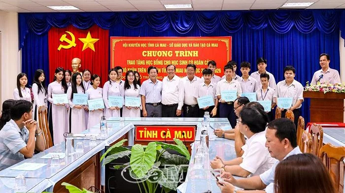 Ðẩy mạnh phong trào khuyến học