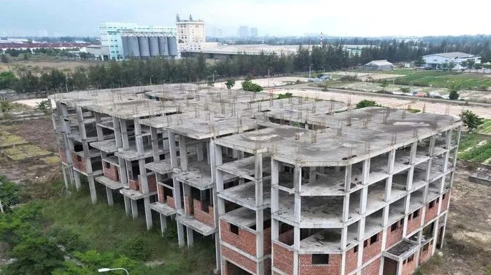 Đến lúc đoạn tuyệt tư duy 'tích sản' bằng bất động sản