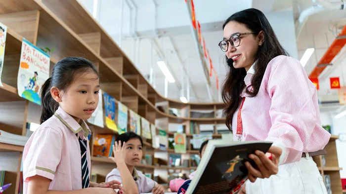 Từ tiếng Việt nào có nhiều nghĩa nhất?