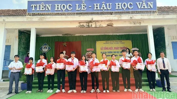 Trường THCS Tô Hiến Thành tổng kết năm học 2025 - 2026