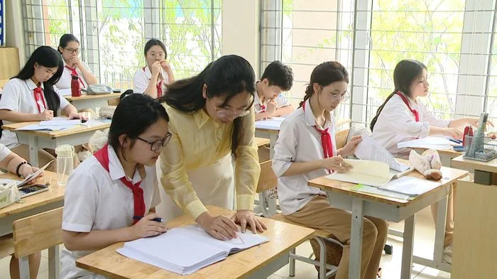 Tăng tốc ôn thi, đảm bảo chất lượng giáo dục địa phương