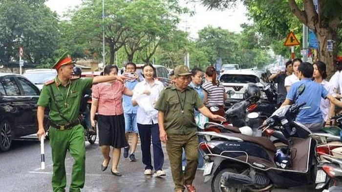 Công an xã Gia Lâm đảm bảo an ninh, an toàn cho kỳ thi vào lớp 10