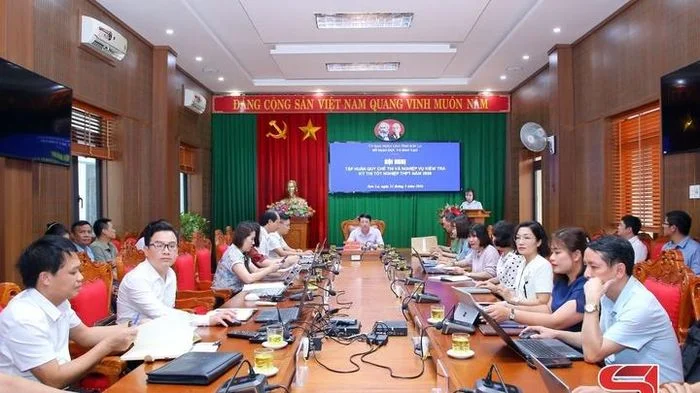 Tập huấn quy chế thi tốt nghiệp THPT