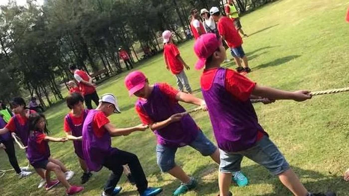 Thị trường trại hè bắt đầu sôi động và những lưu ý quan trọng cho phụ huynh