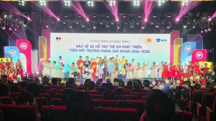 Phó Thủ tướng Phạm Thị Thanh Trà: 'Không lá chắn nào vững chắc bằng sự đồng hành của gia đình với trẻ em'