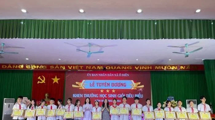 Xã Ô Diên tuyên dương 140 học sinh tiêu biểu năm học 2025-2026