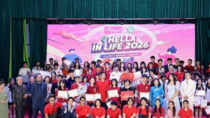 Học sinh Hà Nội 'giải mã' các vấn đề thời đại trong cuộc thi hùng biện tiếng Anh