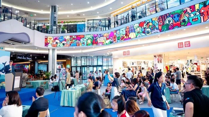 Hàng nghìn học sinh và phụ huynh tham gia Ngày hội Đại dương xanh
