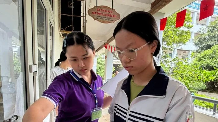 Thi lớp 10 Hà Nội: Sĩ tử tự tin trước giờ G