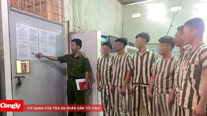 Gieo mầm thiện sau song sắt
