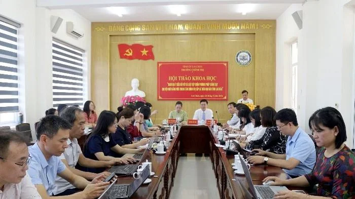 Hội thảo khoa học 'Tham gia ý kiến đối với tài liệu tập huấn phương pháp giảng dạy cho đội ngũ giảng viên Trung tâm Chính trị cấp xã trên địa bàn tỉnh Lai Châu'