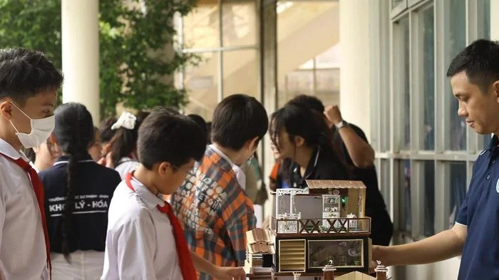 'Trái tim' của công nghệ cao và giải bài toán nguồn nhân lực ngành Vật lý kỹ thuật
