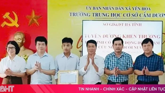 Nam sinh lớp 9 dũng cảm cứu người đuối nước khi tắm biển