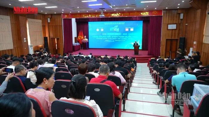 [Video] Green STEM 2026 lan tỏa đam mê khoa học công nghệ cho học sinh