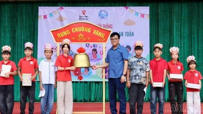 Truyền thông bảo vệ trẻ em và phòng tránh tai nạn thương tích, an toàn trên không gian mạng cho học sinh