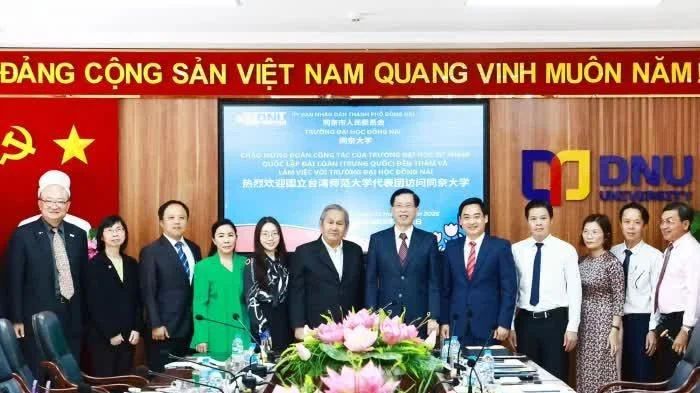 Trường đại học Đồng Nai tăng cường hợp tác quốc tế