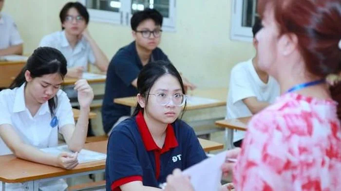 Sĩ tử thi vào lớp 10 cần chuẩn bị gì về kiến thức và tâm lý cho môn Ngữ văn?