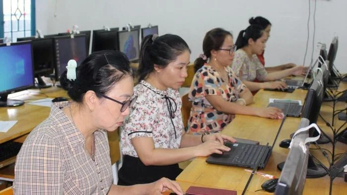 Đồng bộ học bạ số, thúc đẩy chuyển đổi số giáo dục