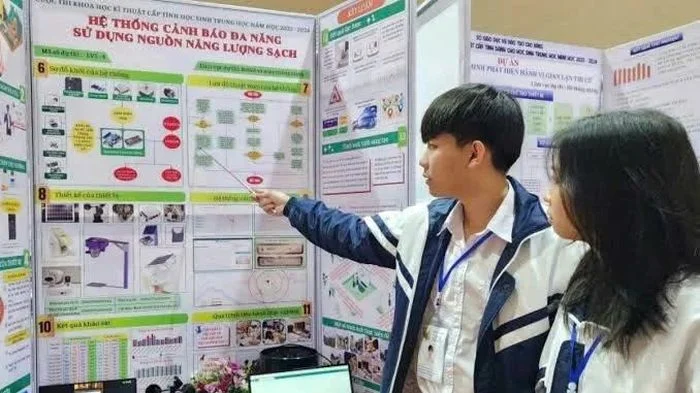 Đề xuất 'bỏ' tuyển thẳng vào đại học giải cuộc thi Khoa học kĩ thuật quốc gia