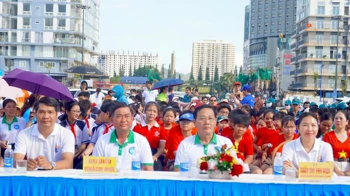 TPHCM phát động toàn dân tập luyện môn bơi
