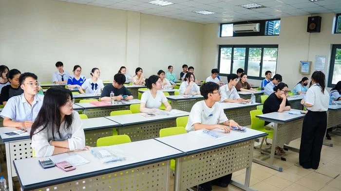 Sẵn sàng cho kỳ thi lớp 10 đầu tiên sau sáp nhập