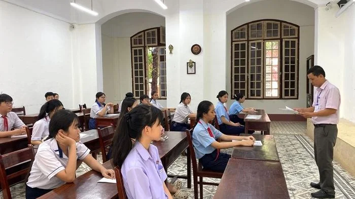 'Nóng' cùng mùa tuyển sinh lớp 10