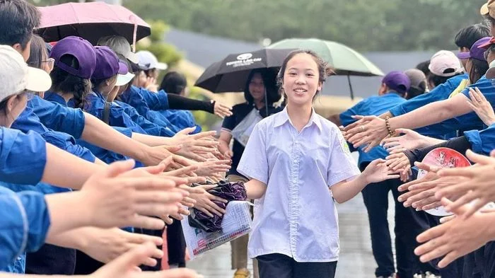 Lào Cai: Thí sinh hoàn thành ngày thi đầu tiên vào lớp 10, đề Ngoại ngữ được đánh giá vừa sức