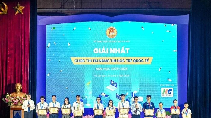 Hà Nội vinh danh học sinh xuất sắc tại Cuộc thi Tài năng Tin học trẻ quốc tế