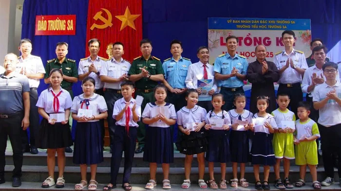 Trường Tiểu học Trường Sa tổng kết năm học 2025 - 2026