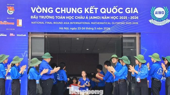 [Trực tiếp] Vinh danh các 'cao thủ' giải Toán bằng tiếng Anh