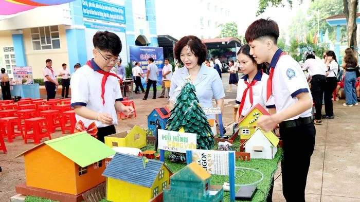 Sôi nổi sân chơi sáng tạo thanh thiếu niên, nhi đồng