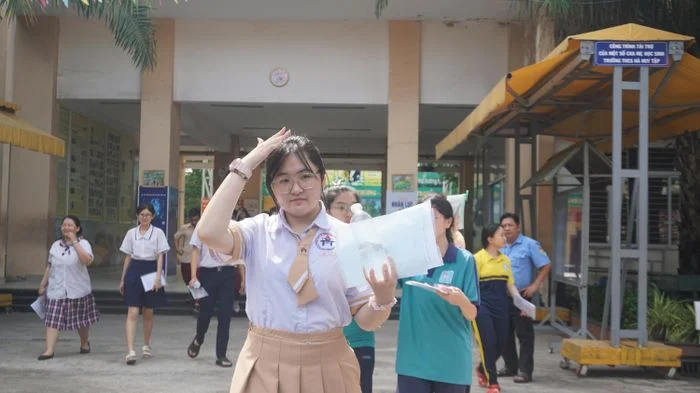 Đề Văn thi tốt nghiệp THPT 'khai tử' học vẹt, không dễ đạt điểm cao