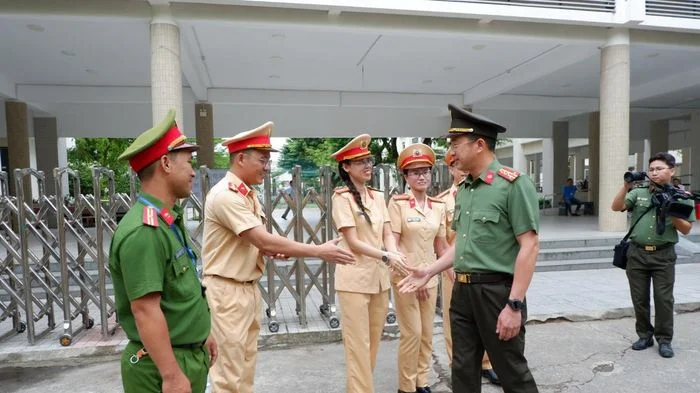 Lãnh đạo Công an thành phố Đà Nẵng kiểm tra công tác đảm bảo an ninh trật tự tại các điểm thi