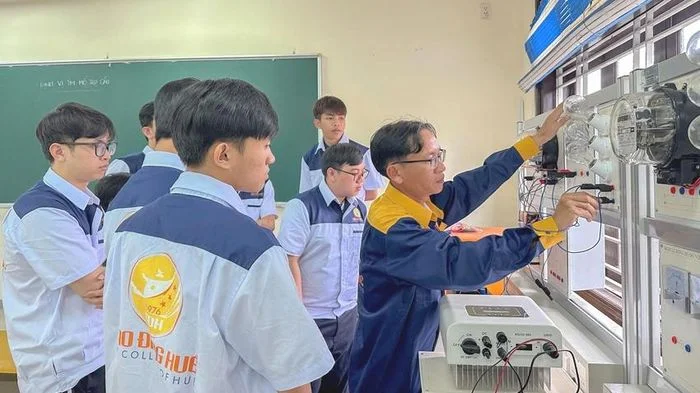 Bồi dưỡng năng lực ứng dụng AI cho đội ngũ nhà giáo giáo dục nghề nghiệp
