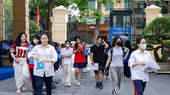 Trên 1,2 triệu thí sinh làm bài thi môn Ngữ văn