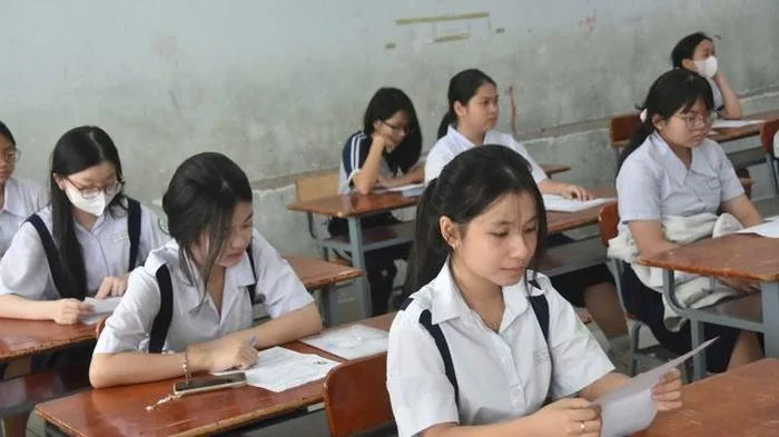 Bắt đầu cuộc đua vào lớp 10 công lập ở TP HCM