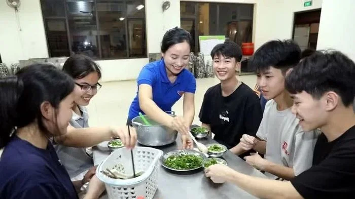 Ấm lòng tiếp sức thí sinh vùng cao mùa thi tốt nghiệp THPT 2026