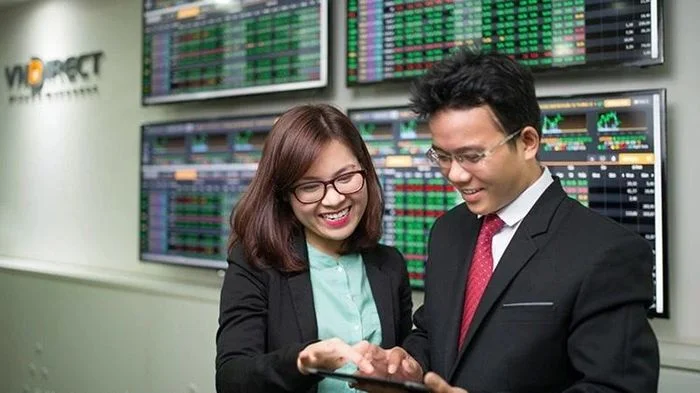 Chứng khoán ngày 5/6: VN-Index tăng hơn 7 điểm nhờ lực kéo từ nhóm bất động sản, khối ngoại mua ròng trở lại