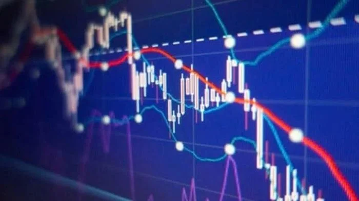 Chứng khoán ngày 12/6: Áp lực từ nhóm bất động sản khiến VN-Index giảm gần 7 điểm