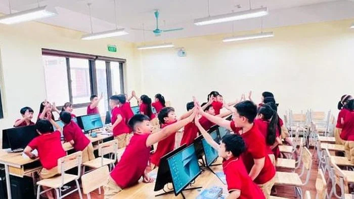 Nâng cao năng lực tư duy số cho học sinh Thủ đô