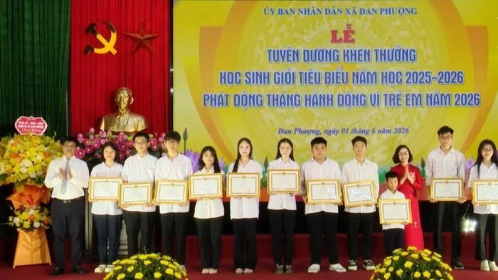 Xã Đan Phượng tuyên dương học sinh giỏi tiêu biểu