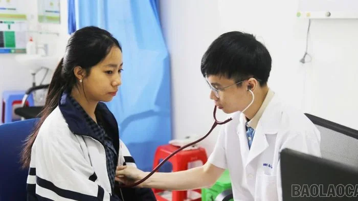 Từ 2026: 100% học sinh, sinh viên được khám sức khỏe định kỳ hằng năm, dữ liệu tích hợp Sổ sức khỏe điện tử
