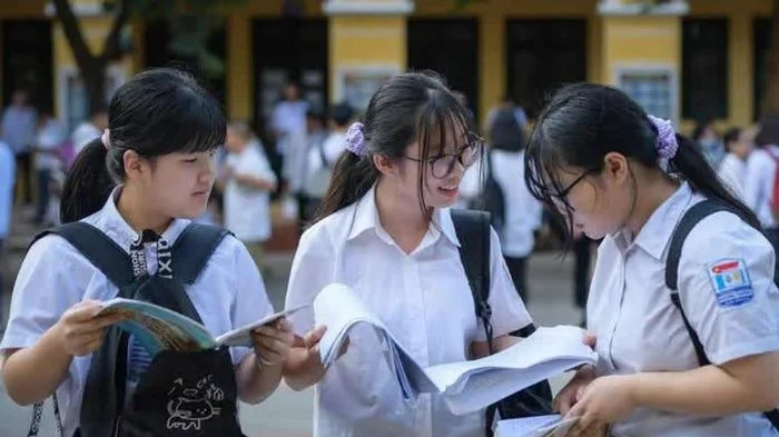 Cần Thơ lý giải nguyên nhân hơn 12.000 học sinh không vào được trường công